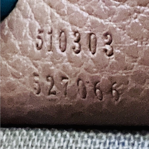 Authentic Gucci Calfskin Dollar Interlocking G Shoulder Bag, purchased in Italy - Picture 10 of 16